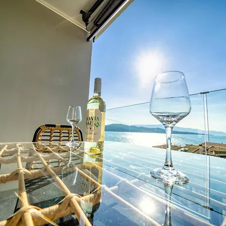 Poseidon Sea View - Sea, 아파트