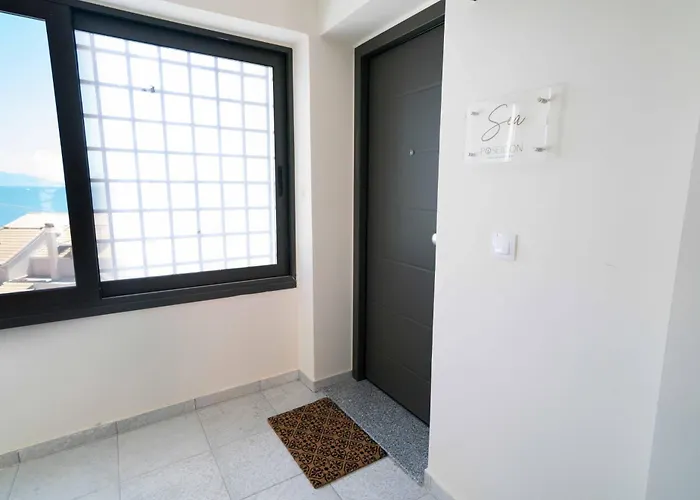 Poseidon Sea View - Sea, 니키아나